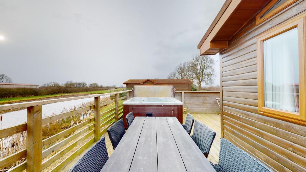 Vila Barker Stakes Farm Pickering Exteriér fotografie